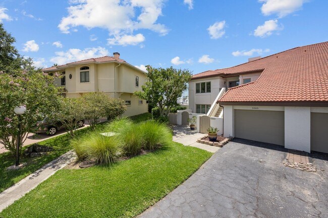 Building Photo - 3505 Harbor Dr