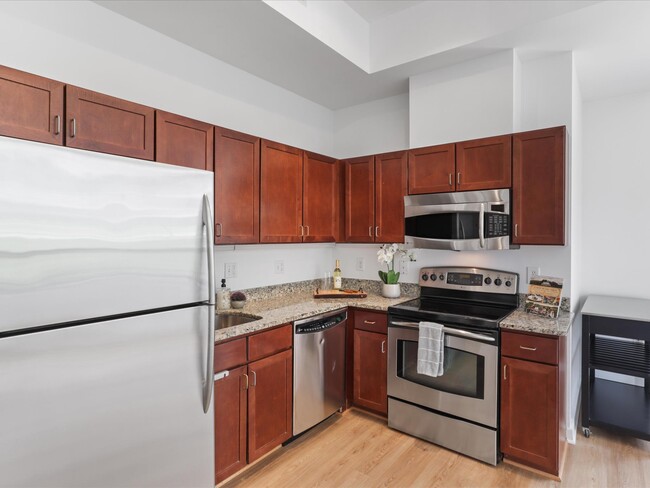 Building Photo - 1414 Belmont St NW