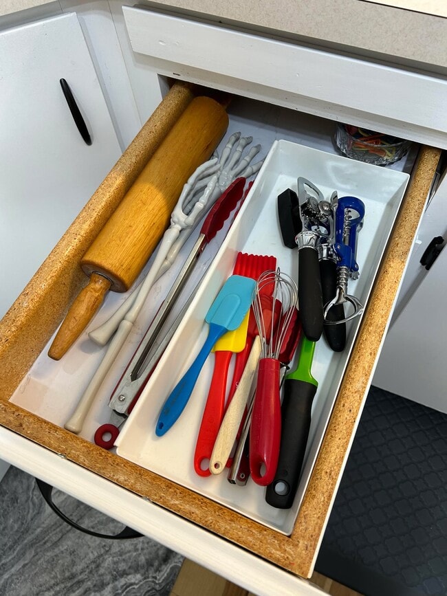 Building Photo - 1095 Canal Ave