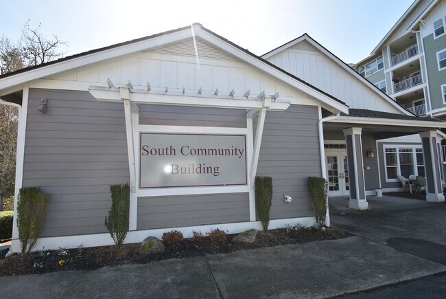 Building Photo - 2Bd/2.5Ba Issaquah Condo