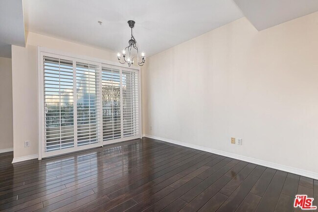 Building Photo - 1257 Brockton Ave