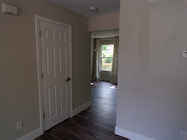 Building Photo - 4906 Magnolia Blossom Blvd