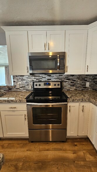 Building Photo - 4521 S Julep Dr