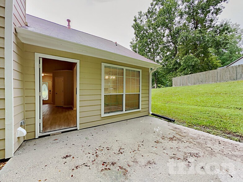 Building Photo - 8583 Misty Creek Cir