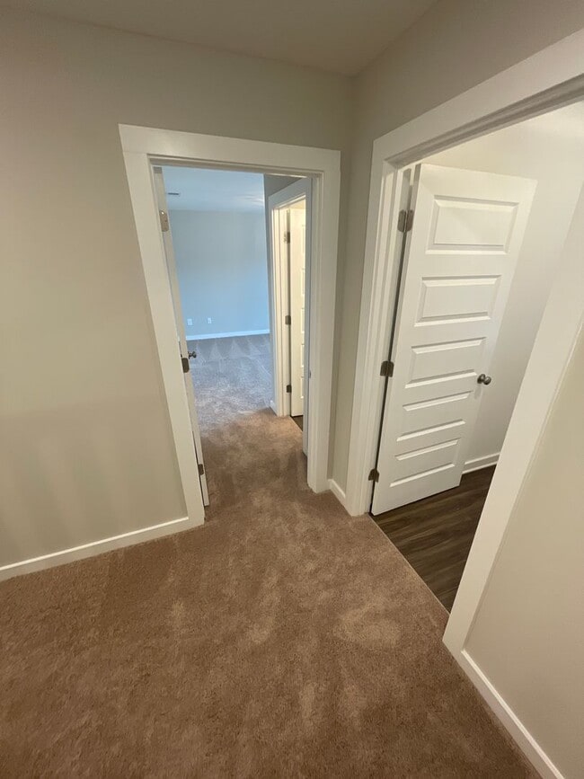 Building Photo - Home for Rent in Oak Grove, AL!!! Available to View Now!