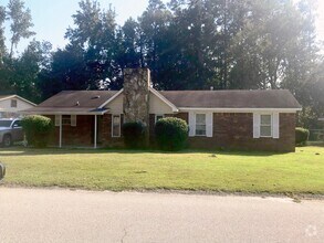 Building Photo - Adorable South Augusta Ranch Home with fen...