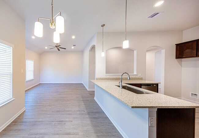 Building Photo - 2336 Cedar Pl Dr