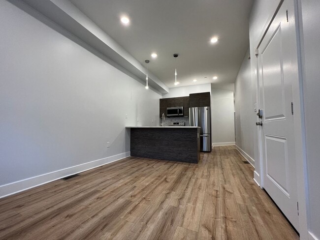 Building Photo - 4242 W Girard Ave