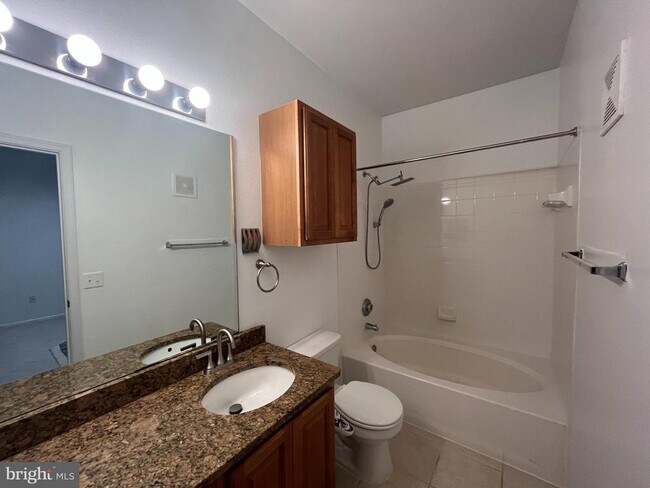 Building Photo - 1530 Spring Gate Dr.