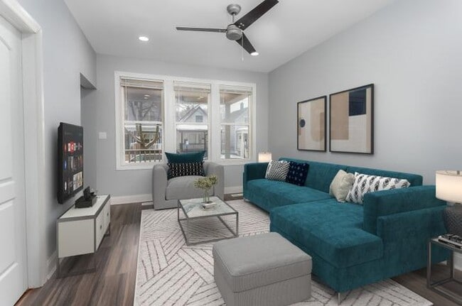 Building Photo - 131 E 117th St