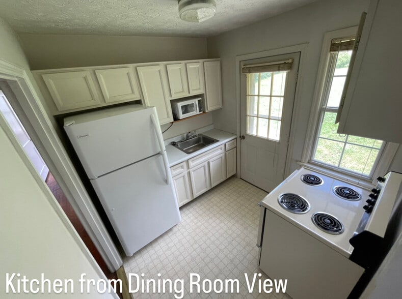 Building Photo - 108 Woodmont Cir