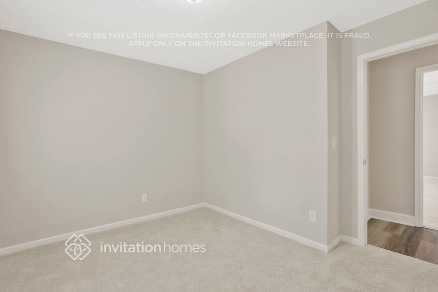 Building Photo - 242 Rustic Ridge Dr NE