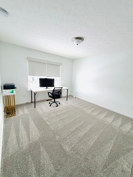 Building Photo - 3873 Moors Edge Ln