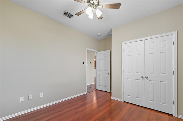 Building Photo - 4515 Sawgrass Dr