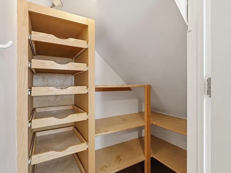 Building Photo - 18071 Settlers Way