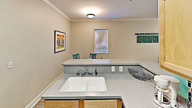 Building Photo - Seagrove Highlands 2109