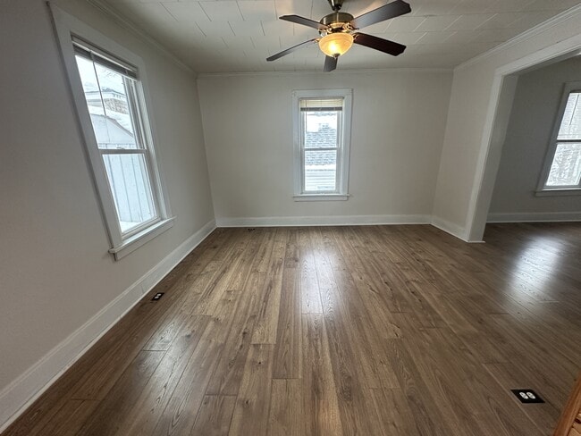 Building Photo - 579 W 3rd St