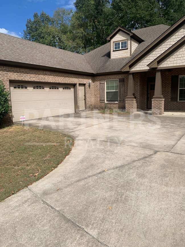 Building Photo - 9260 Marston Way