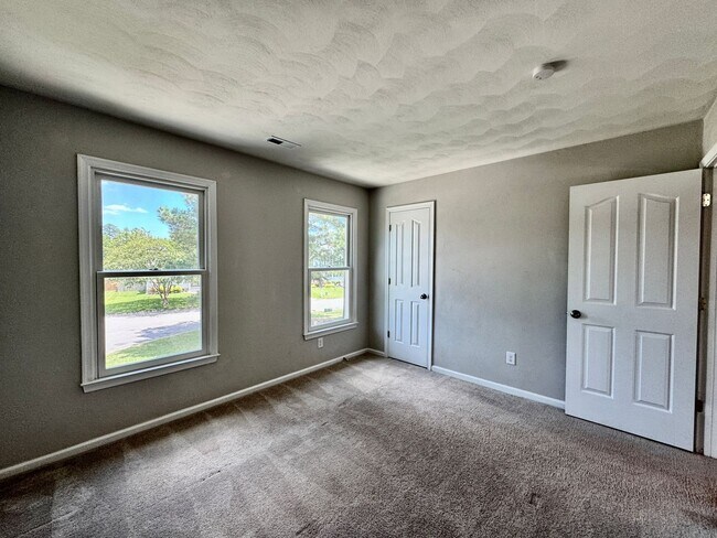 Building Photo - 2309 Cornstalk Ct