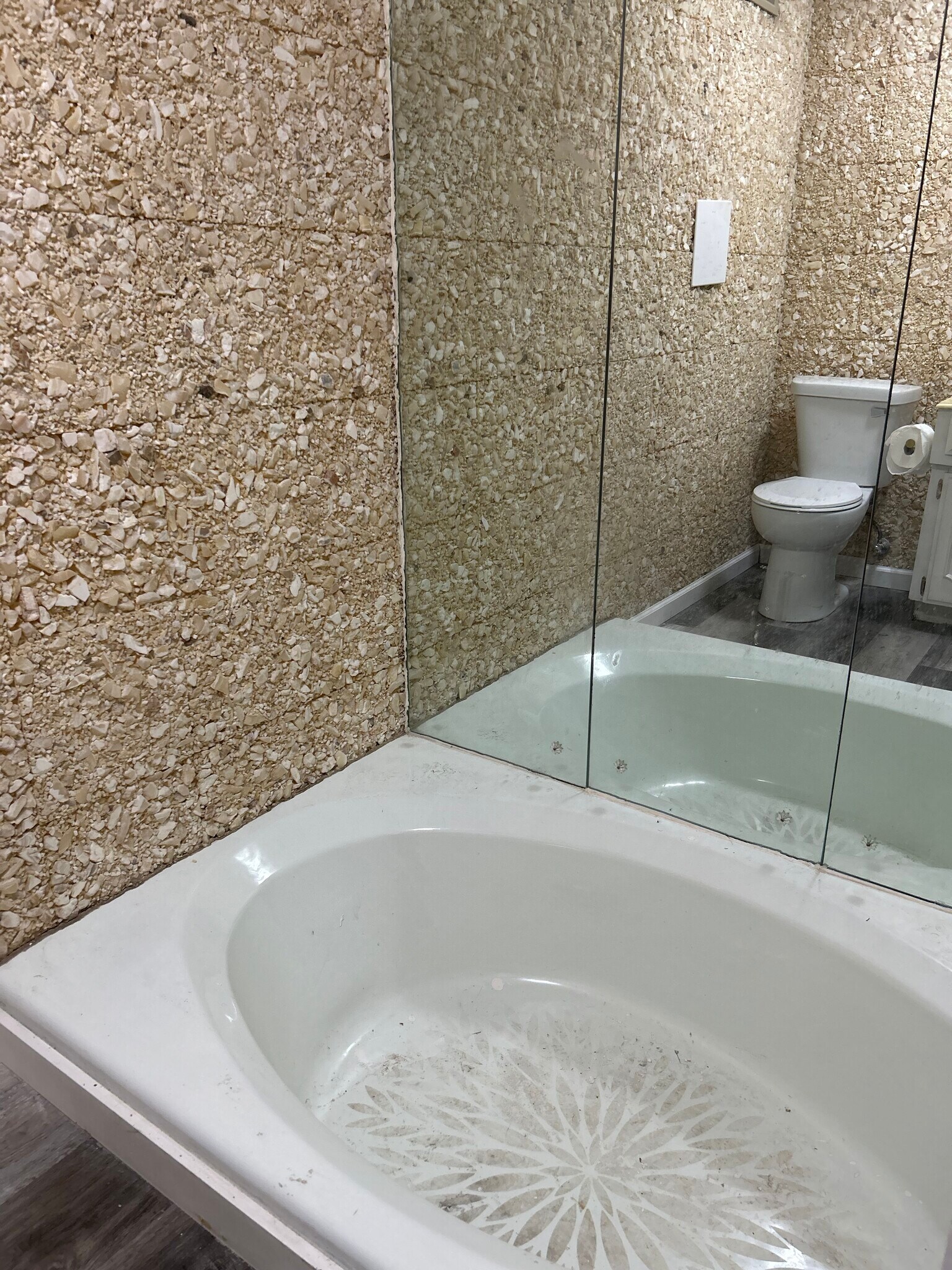 Hall Bathroom - 11203 NW 58th St
