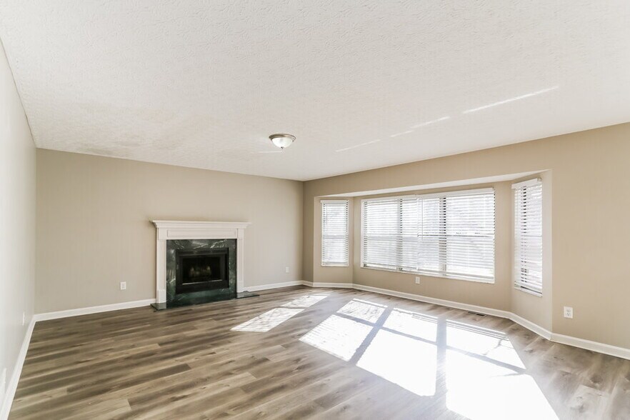 Building Photo - 5815 Castleknock Rd