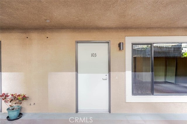 Building Photo - 1466 Tamarind Ave