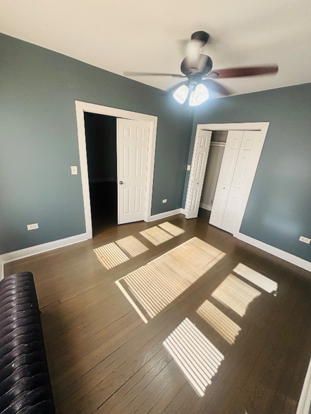 Building Photo - 6 W 111th Pl