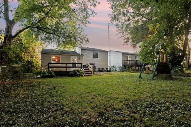 Building Photo - 4638 Vallejo Dr