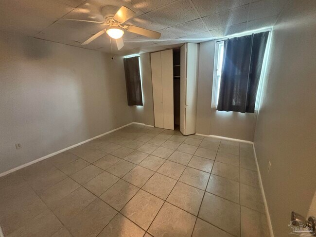 Building Photo - 201 Pensacola Beach Rd