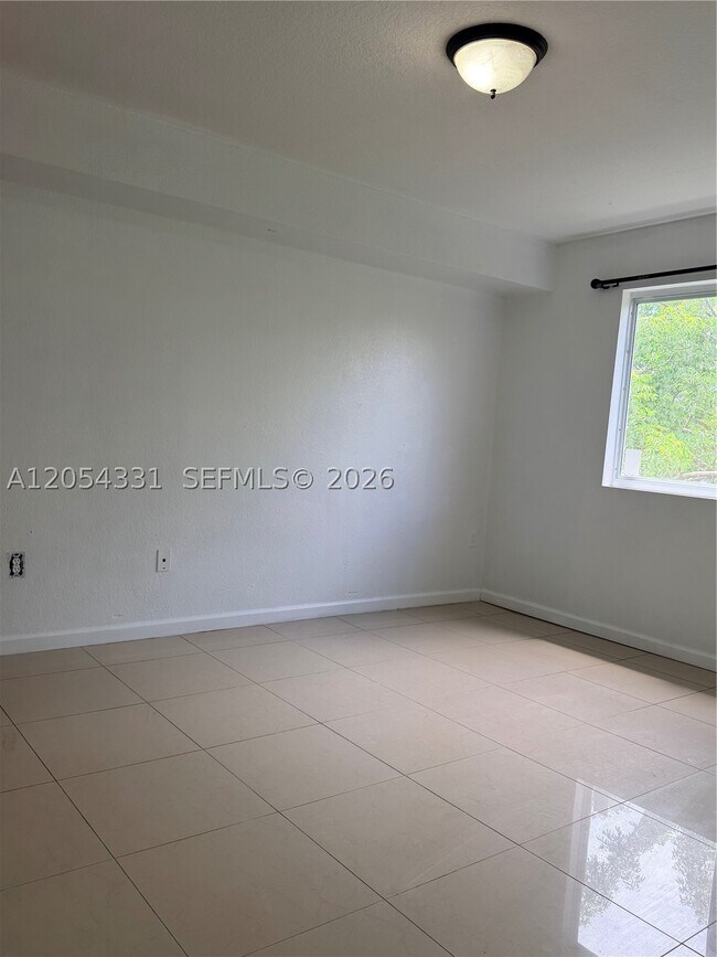 Building Photo - 15470 SW 284th St