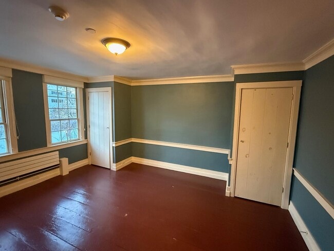 Building Photo - 72-74 Jefferson St