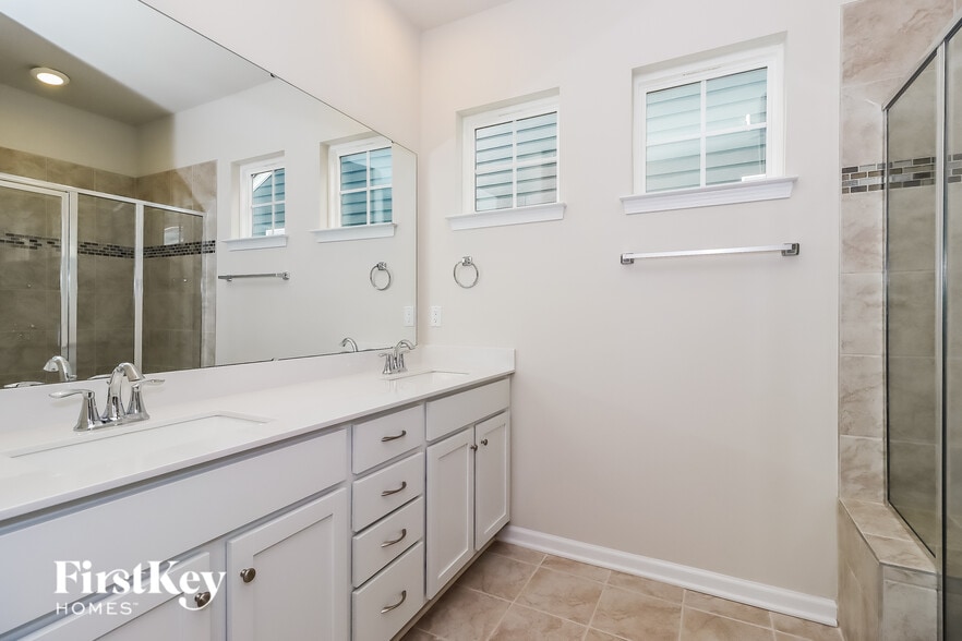 Building Photo - 152 Olive Tea Ln