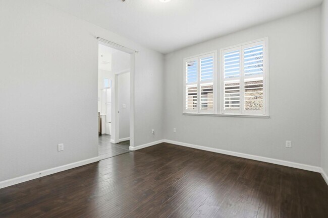 Building Photo - 4000 Innovator Dr