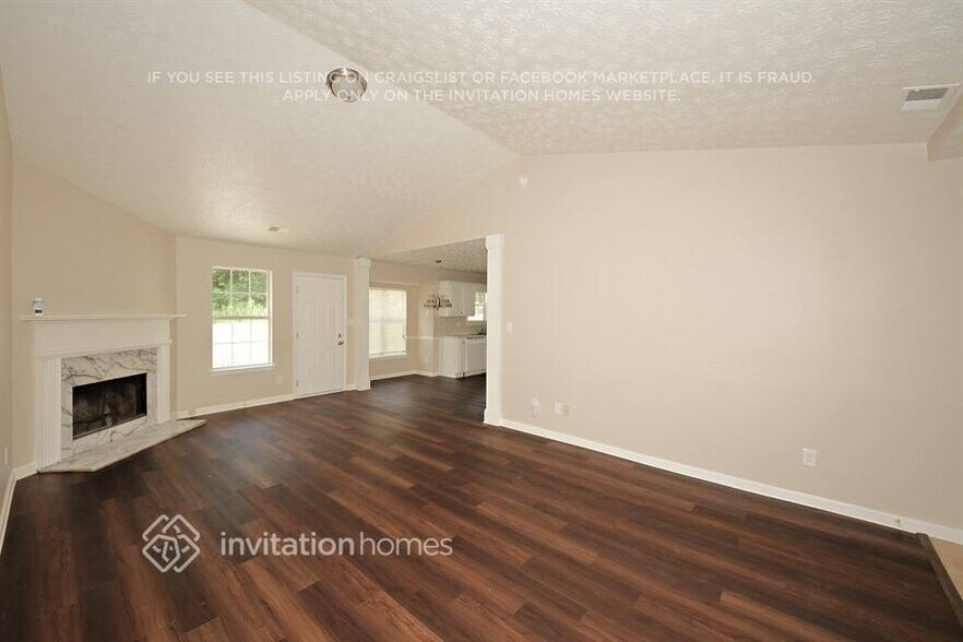 Building Photo - 185 Mountainview Dr