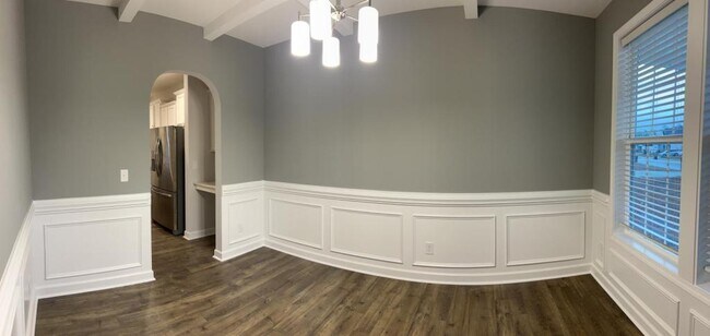 Building Photo - 3763 Glencourse Wy