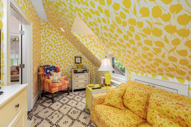 Building Photo - 33 Beacon Hill Rd