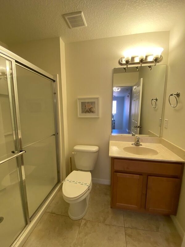 Building Photo - 541 Las Fuentes Dr