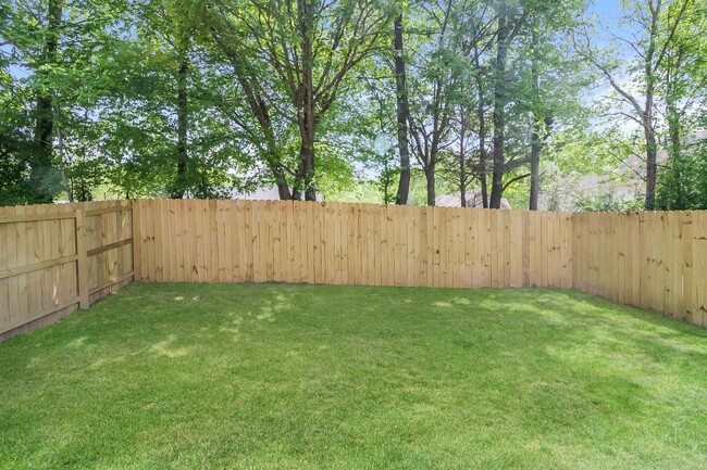 Building Photo - 1204 Calebs Ridge Dr