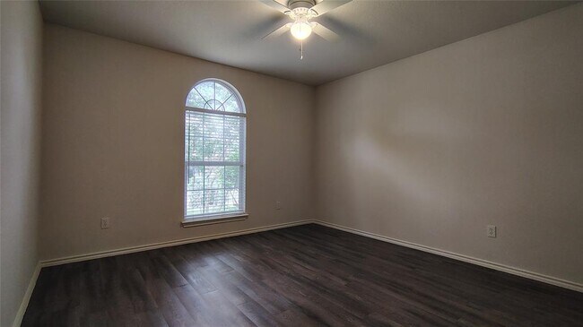 Building Photo - 1724 Westminster Way