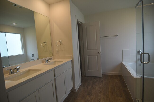 Building Photo - 6324 Ambrose Peak Ln
