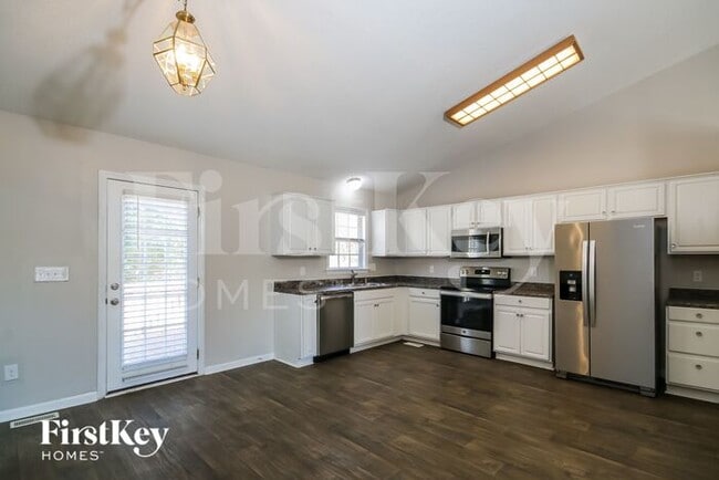 Building Photo - 4117 Ringtail Ct SE