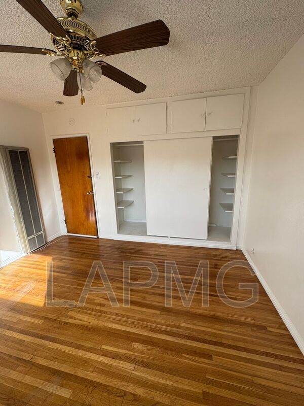 Building Photo - 624 W Riggin St