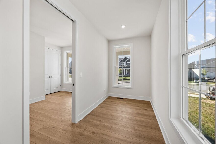 Building Photo - 104 Alabaster Ln