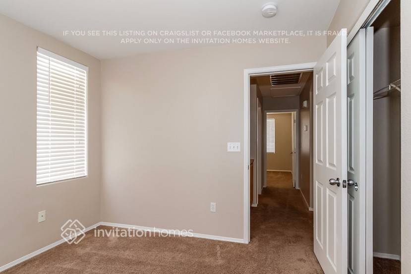 Building Photo - 6554 E Coronado Canyon Ave