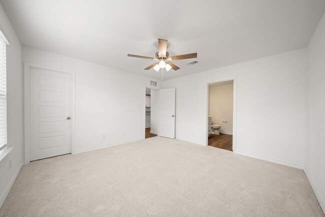 Building Photo - Charming Rental in the Growing Dove Song Subdivision of Marion, TX - Realtor Commission: $350