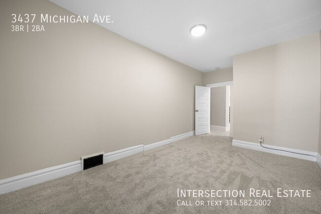 Building Photo - 3437 Michigan Ave