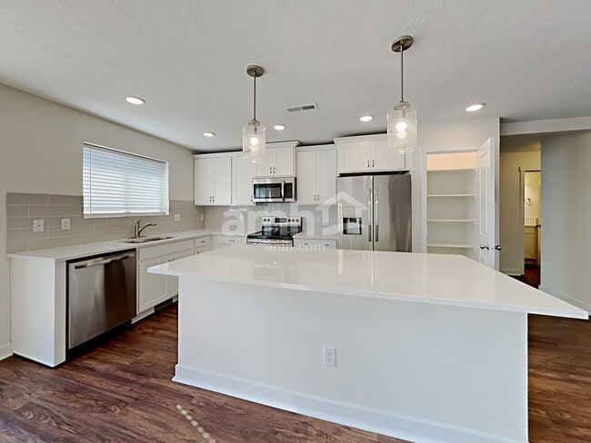 Building Photo - 9137 W Bigwood Dr.