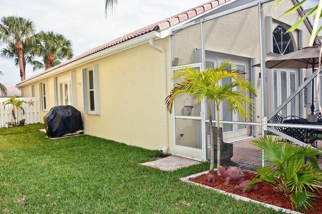 Building Photo - 6042 Newport Village Way