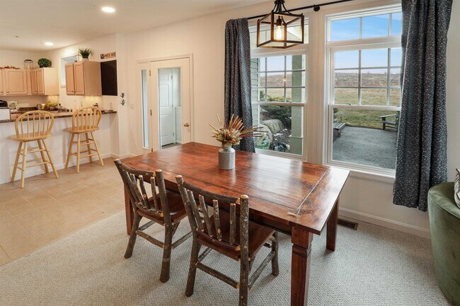 Building Photo - 43 Lafayette Rd