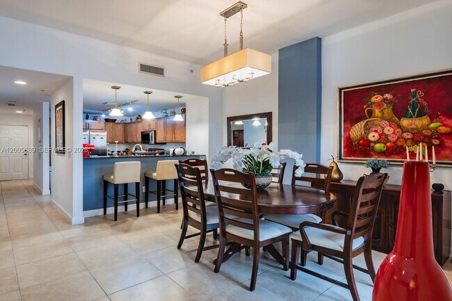 Building Photo - 8390 SW 72nd Ave